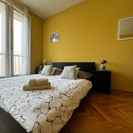 Extralarge Queen Room In The Heart Of Bratislava With Terrace מראה חיצוני תמונה