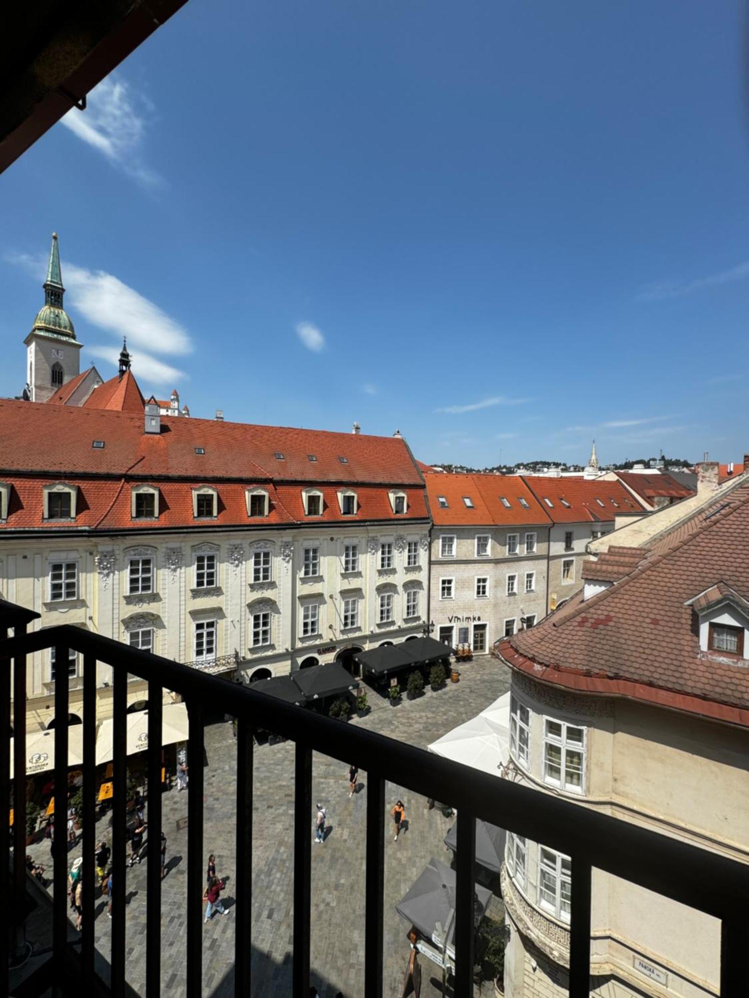 Extralarge Queen Room In The Heart Of Bratislava With Terrace מראה חיצוני תמונה