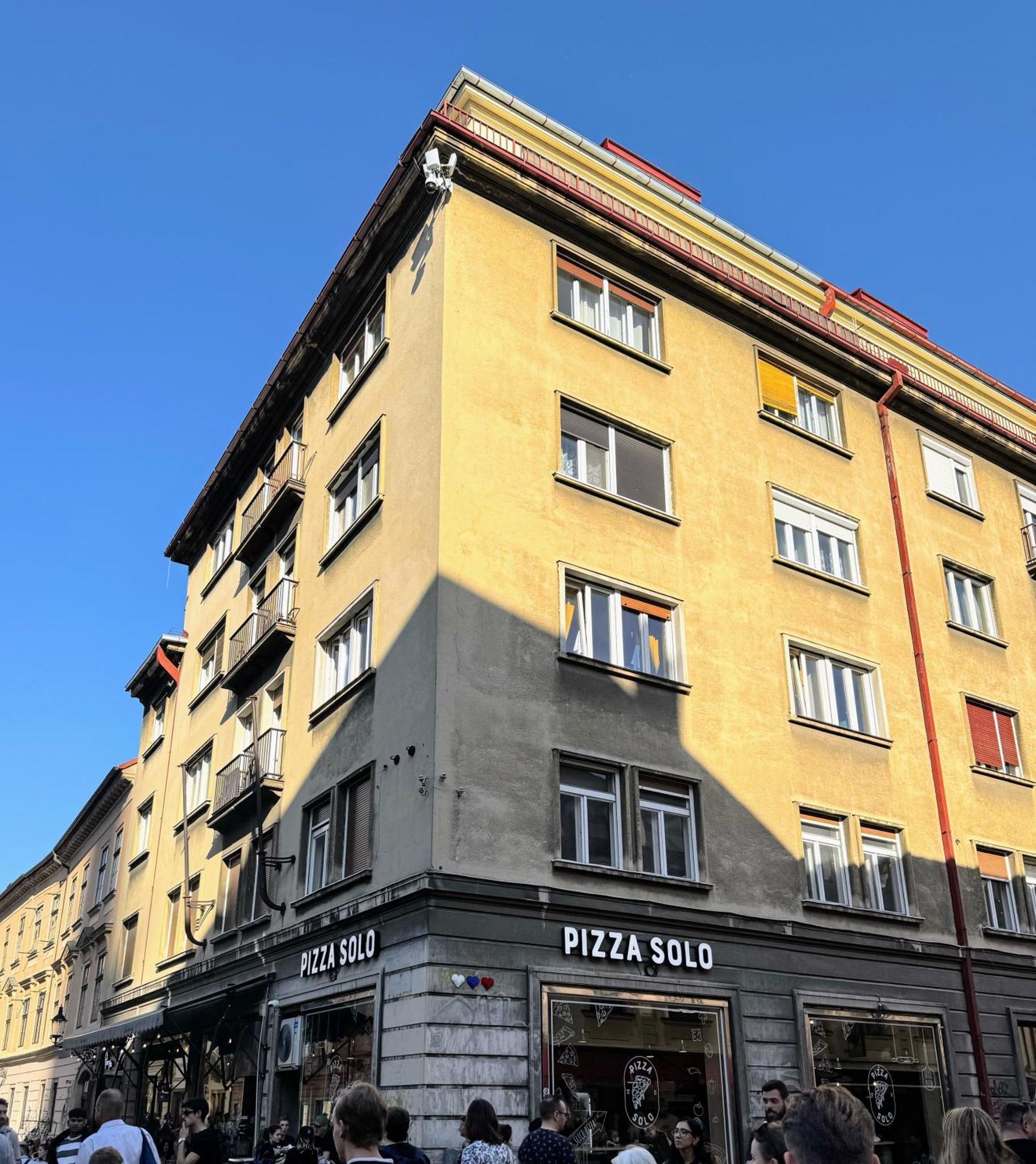 Extralarge Queen Room In The Heart Of Bratislava With Terrace מראה חיצוני תמונה